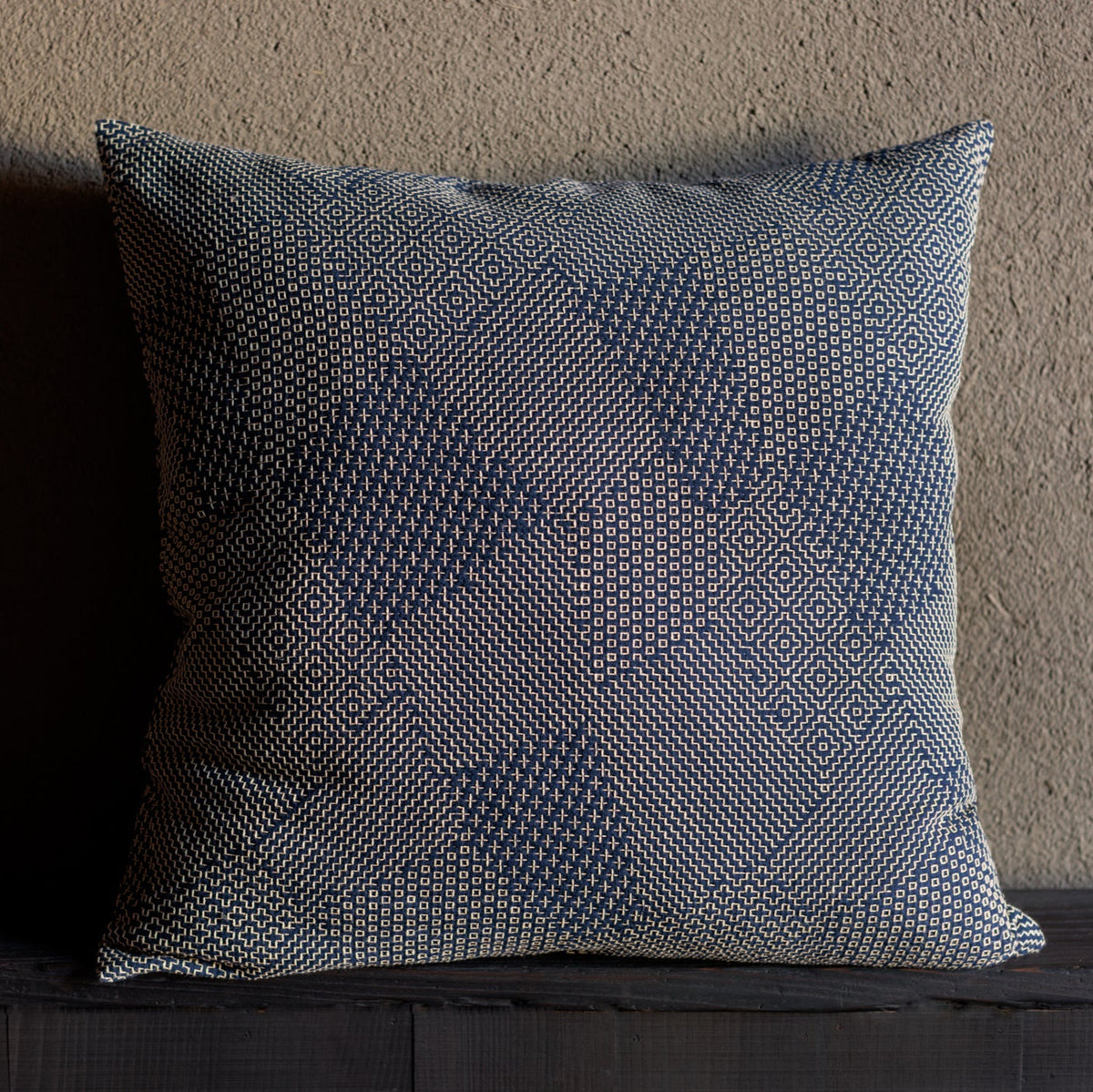 Sashiko Cushion Cover – Dark Navy