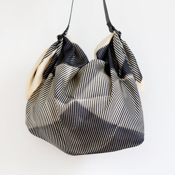 “Folded Paper” furoshiki (black) bag set
