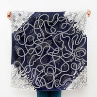 Gift box for furoshiki with mizuhiki ribbon