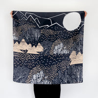 Gift box for furoshiki with mizuhiki ribbon