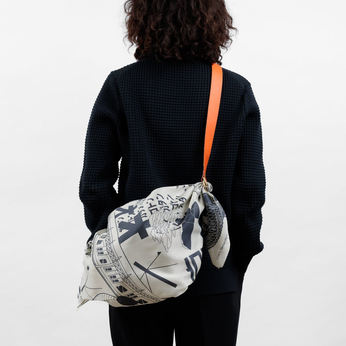 Tokyo Manga Midnight Blue & Orange Adjustable Leather Carry Strap Set